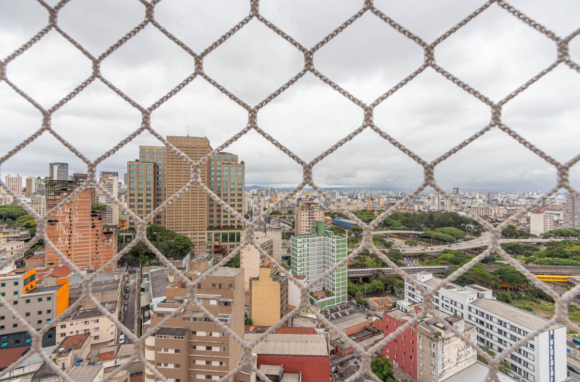 Predio Completo Com Piscina Perto De Estacao De Metro No Centro De - Setin Downtown Praca Da Se Sao Paulo